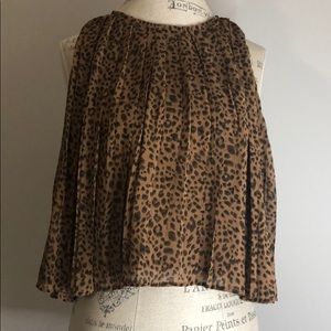 She & Sky Leopard Sleeveless Top